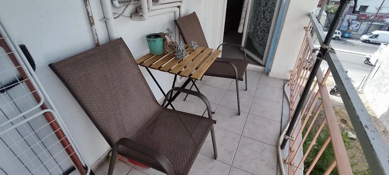 סלוניקי Warm, Cozy & Comfortable Apartment יוון